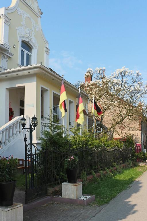 Hotel Berliner Hof Dallgow-Doeberitz Exteriér fotografie